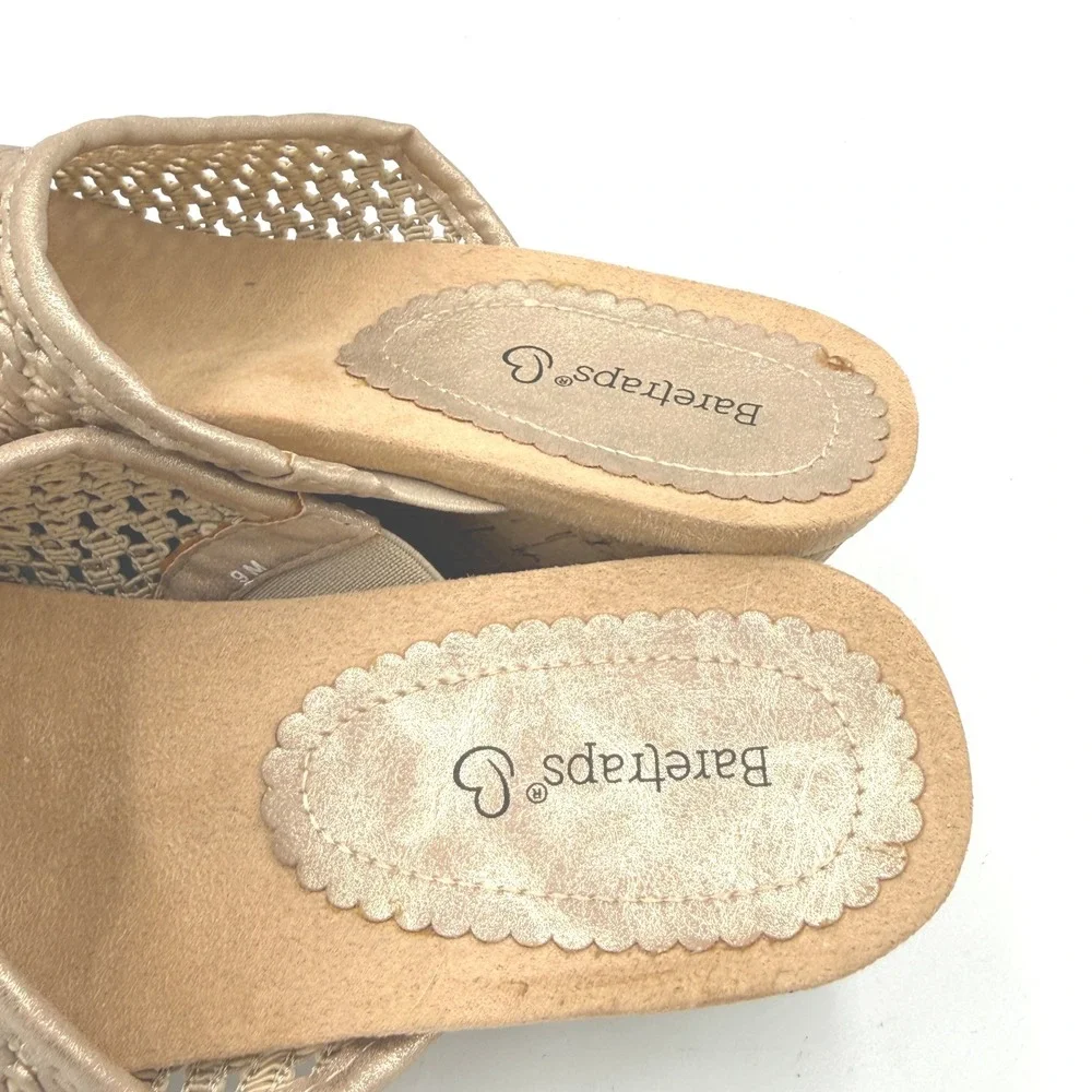 Baretraps Flossey Mary Jane Clogs Womens 9M Gold Perforated Platform Heels